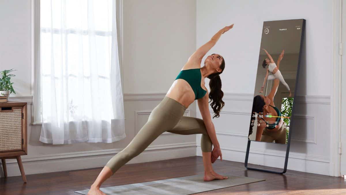 The Top 6 Best Workout Mirrors For 2024 | Tested And Reviewed By Fitness Experts (How They Work, Features, Pros &Amp; Cons, And The Overall Best Choice) Best Smart Mirrors For Group Fitness Classes - Lululemon Studio Mirror - Healthsoothe