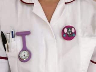 A Nurse’s Guide To Dressing Professionally And Fashionably A Nurse’s Guide To Dressing Professionally And Fashionably-2