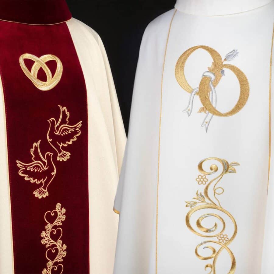 Fabrics And Talent: The Inner Beauty Of Haftinausa Ornaments Fabrics And Talent: The Inner Beauty Of Haftinausa Ornaments