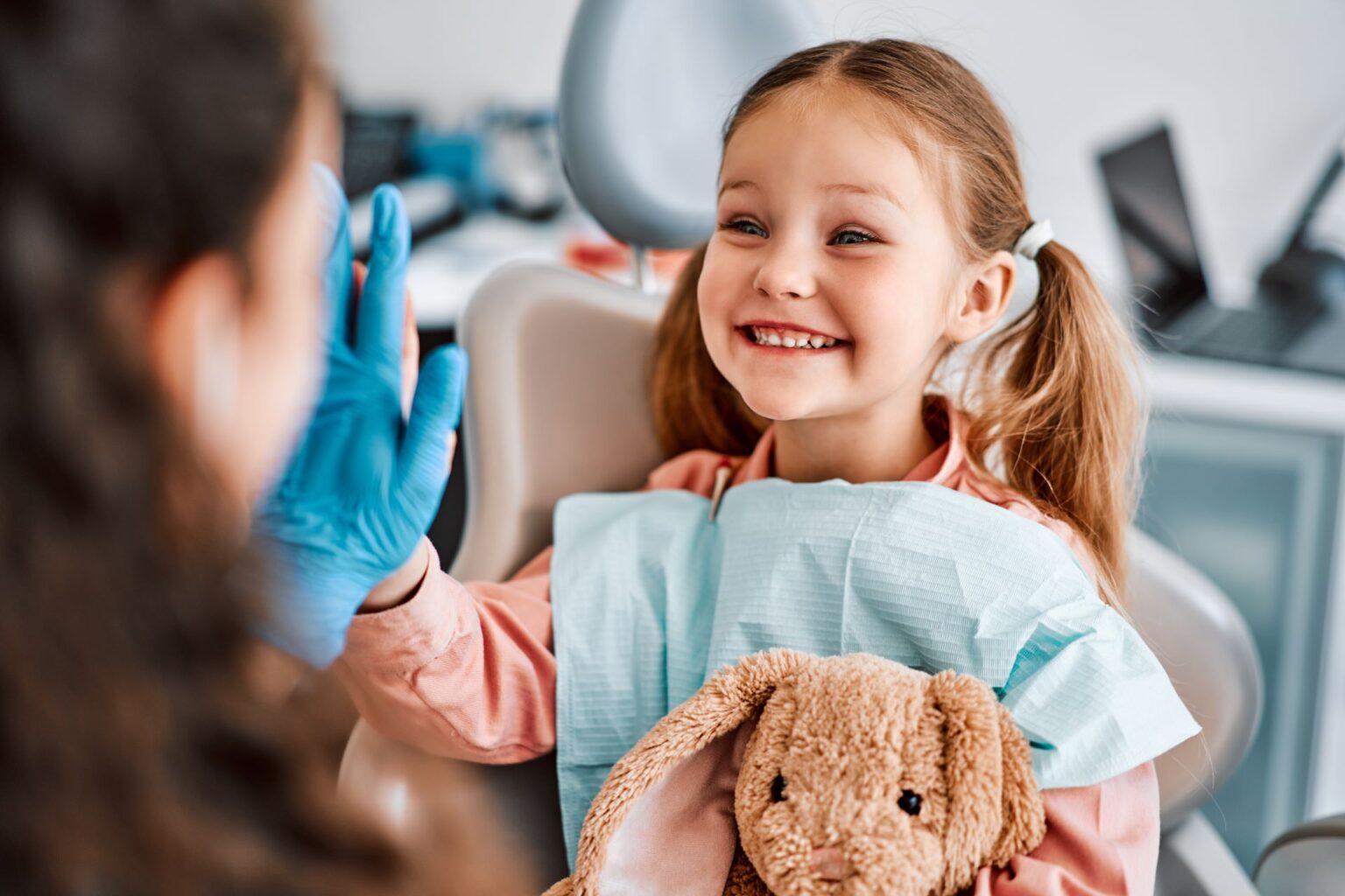 What To Expect On Your Child’s First Visit To A Pediatric Dentist What To Expect On Your Child’s First Visit To A Pediatric Dentist