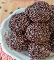 Brigadeiro | Learn How To Make These Brazilian Chocolate Truffles With The Best Stylish Flourish Possible (+ Pics, Video Tutorial &Amp; Top-Notch Tips) Directions On How To Make Brigadeiro - Healthsoothe