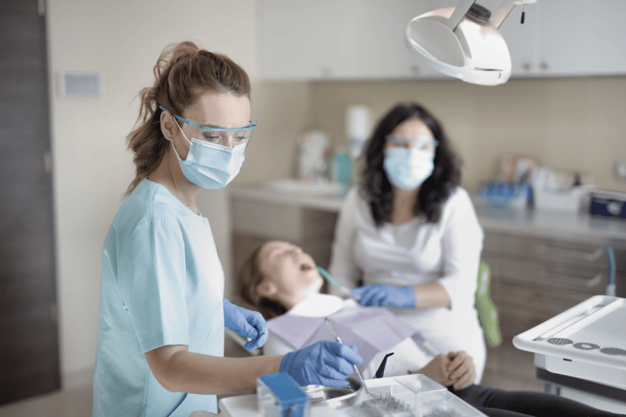 How Dentists Can Reduce Trouble With Their Accounts Receivable How Dentists Can Reduce Trouble With Their Accounts Receivable
